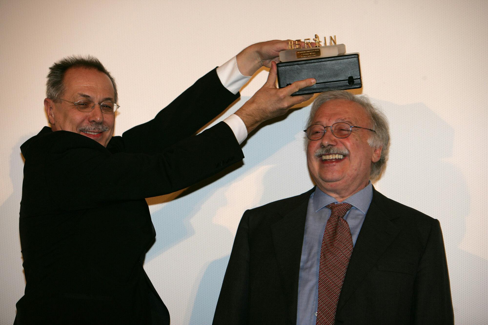Minà riceve il Berlinale Kamera al Festival di Berlino del 2007
